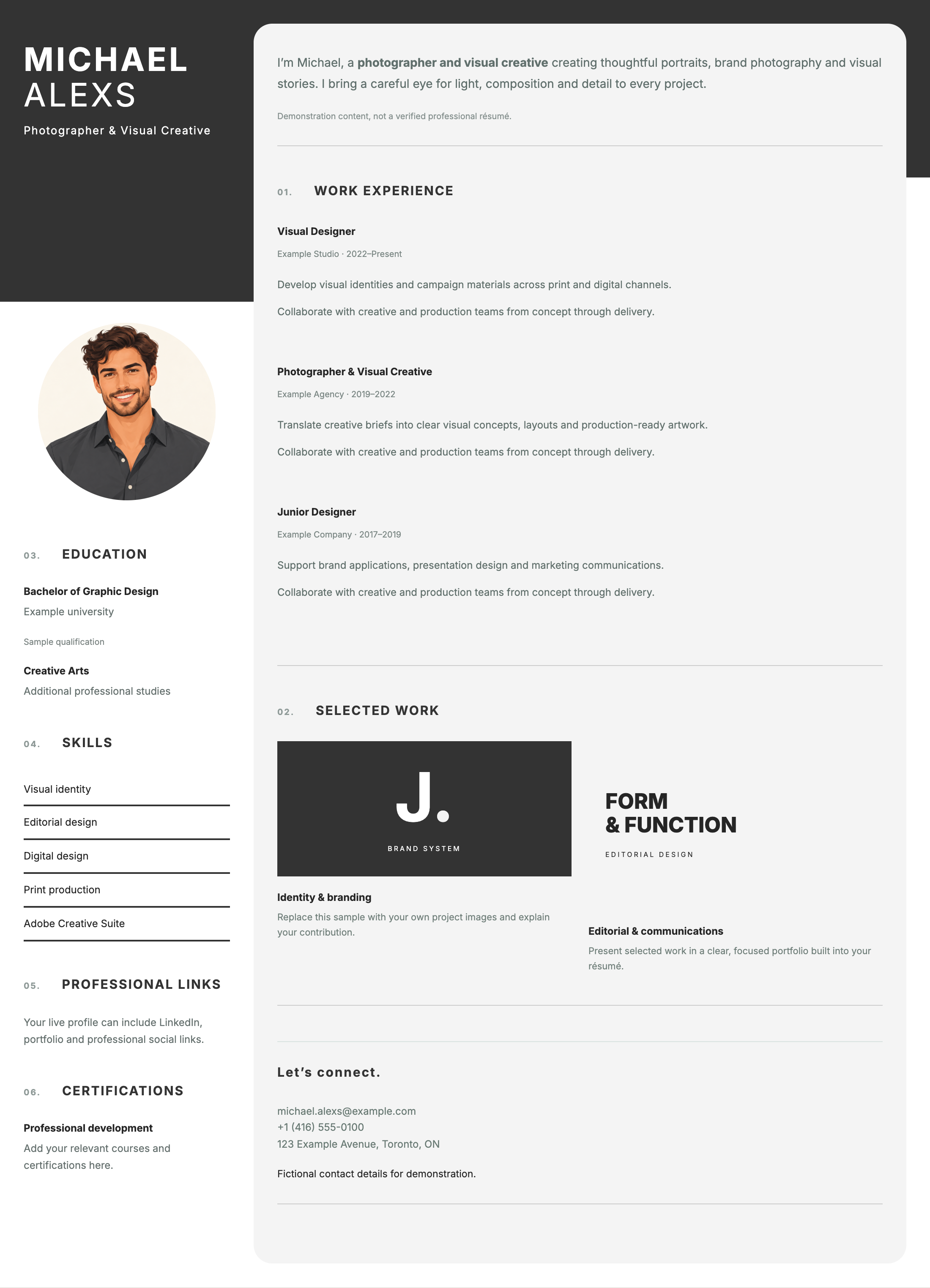 Panel web résumé layout